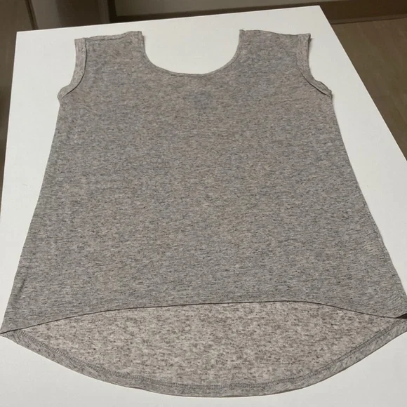 Top - Picture 1 of 6